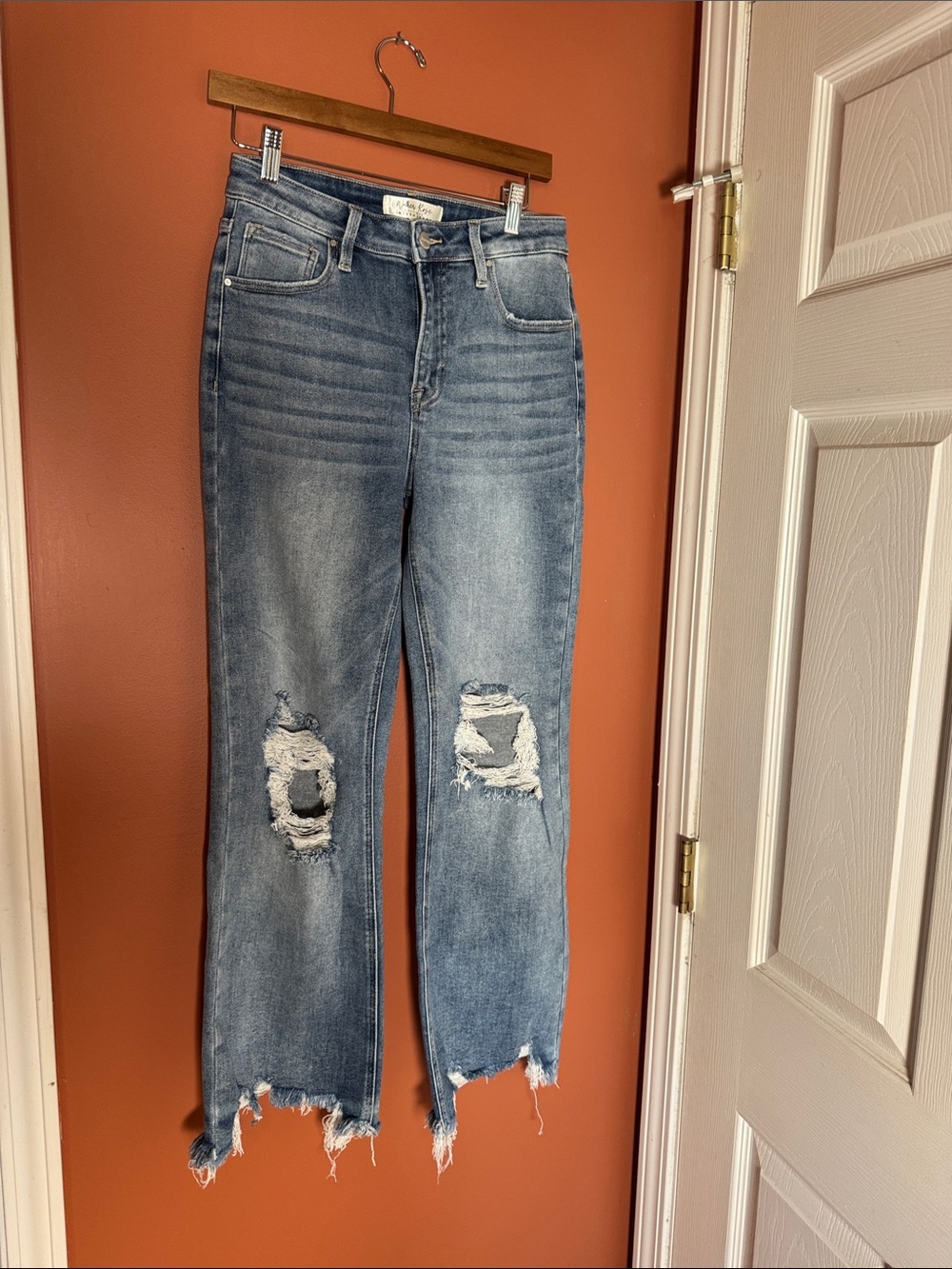 Distressed High-Rise Blue Jeans for Women RISEN NWOT